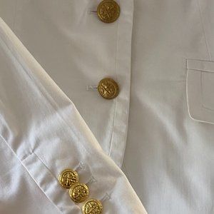 LIKE NEW ZARA SPOTLESS WHITE BLAZER